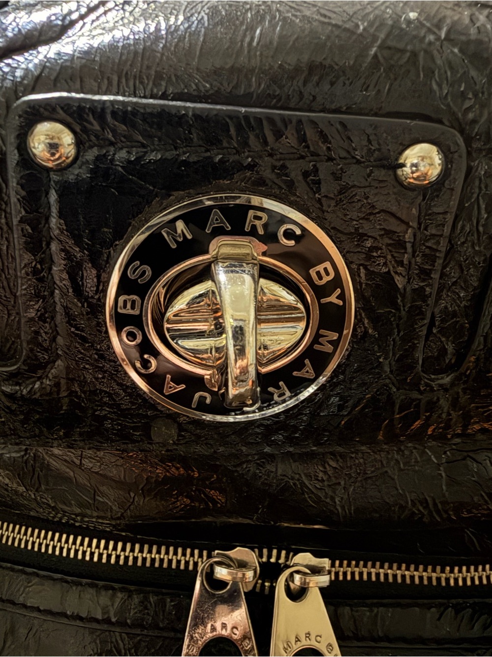 EUC Marc By Marc Jacobs Turnlock Posh Bag Black Patent Leather Satchel - Picture 9 of 16